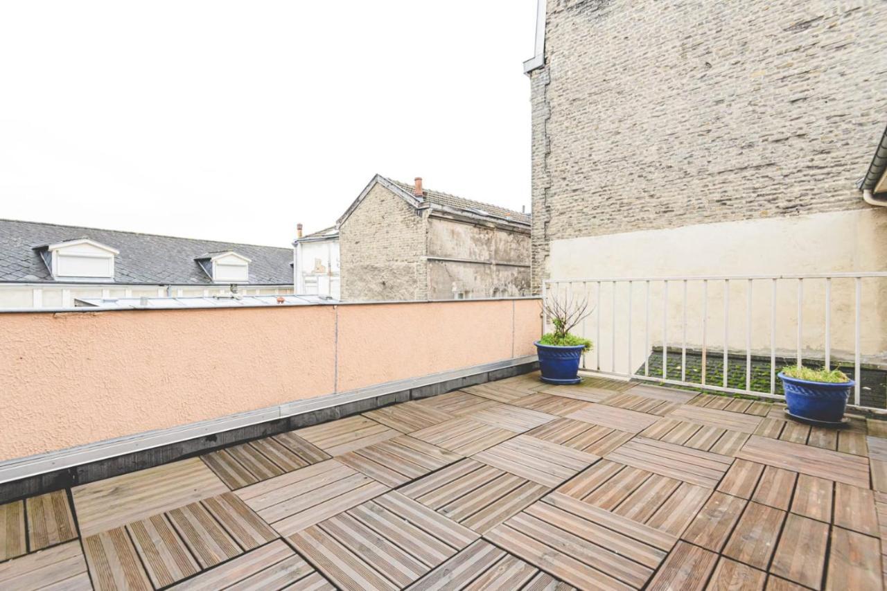 Appartement Lumineux Proche Cathedrale Reims Dış mekan fotoğraf
